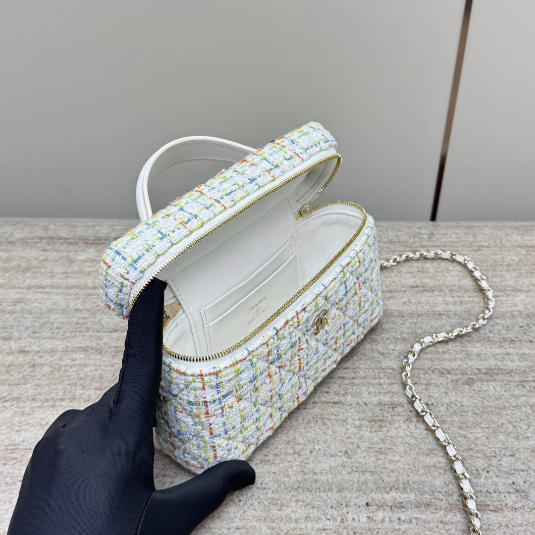 White Tweed Vanity Bag - Level X