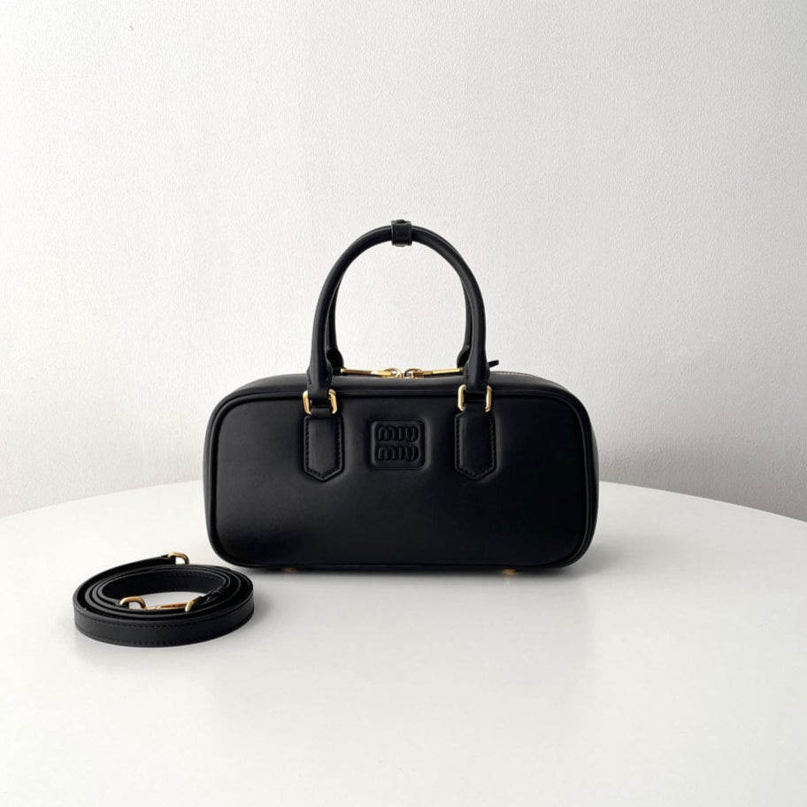 Black Leather Medium Arcadie Bag - Level 5