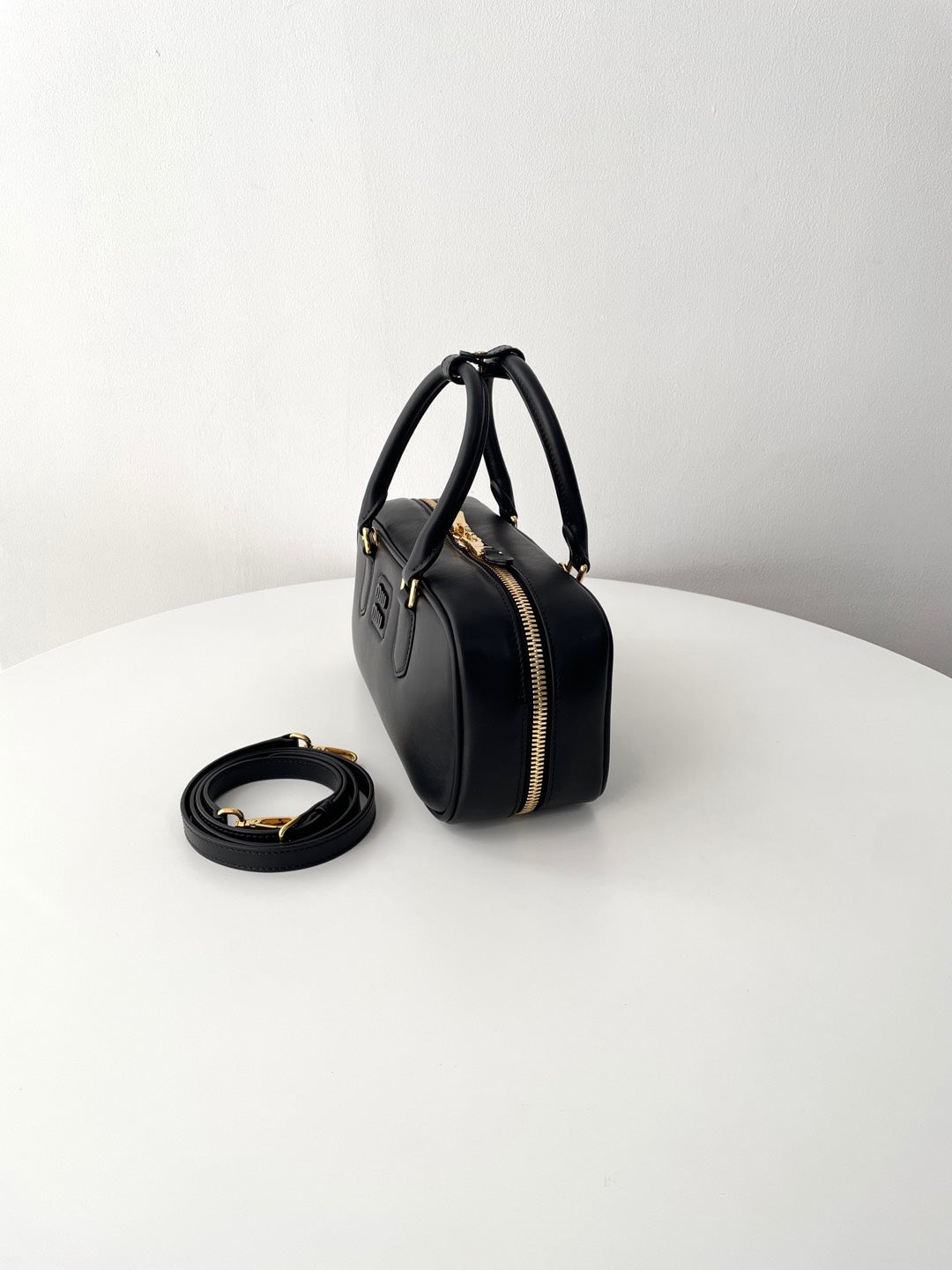Black Leather Medium Arcadie Bag - Level 5