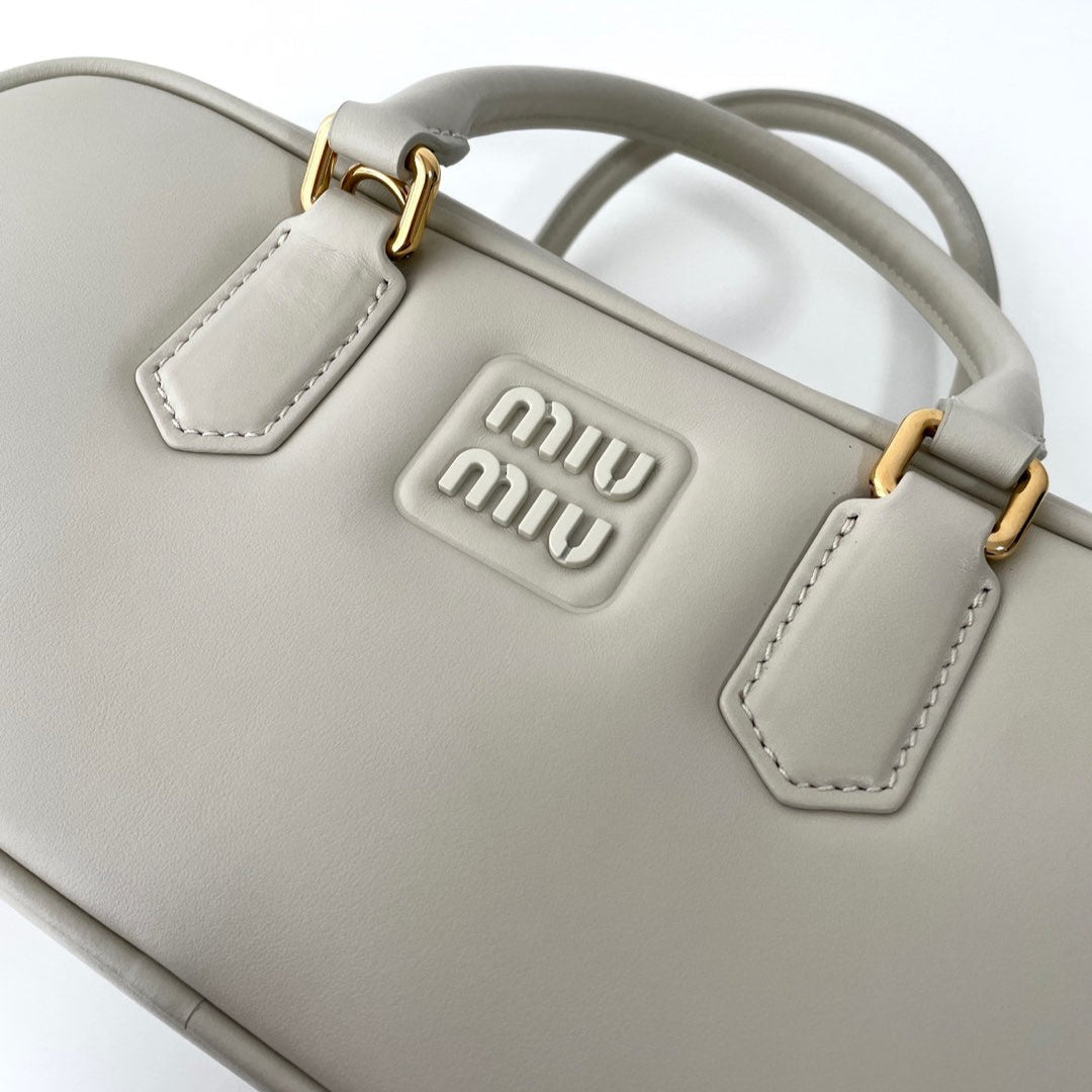 Chalk White Leather Medium Arcadie Bag - Level 5