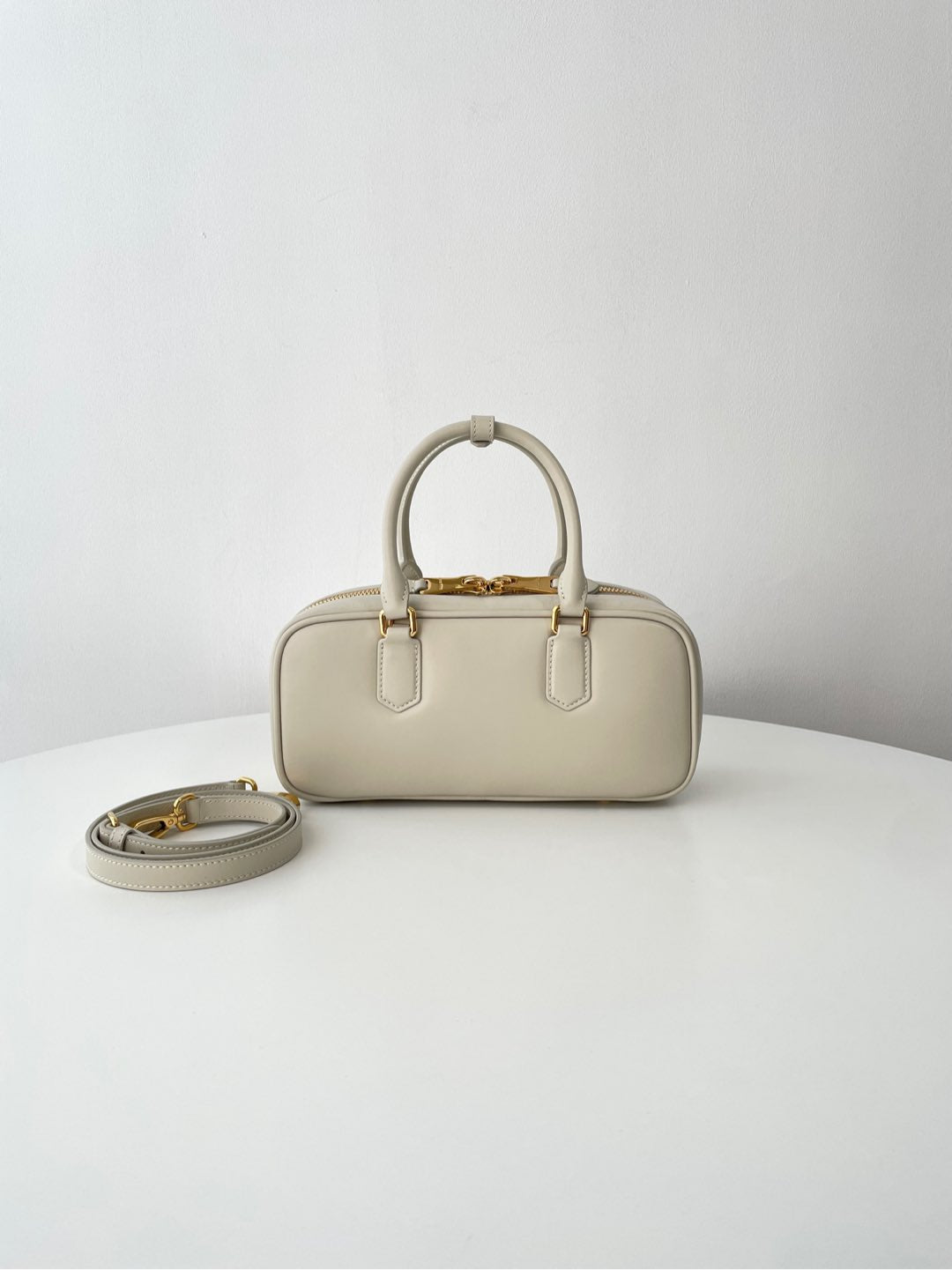 Chalk White Leather Medium Arcadie Bag - Level 5