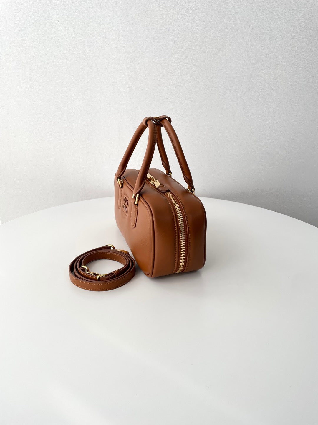 Brown Leather Medium Arcadie Bag - Level 5
