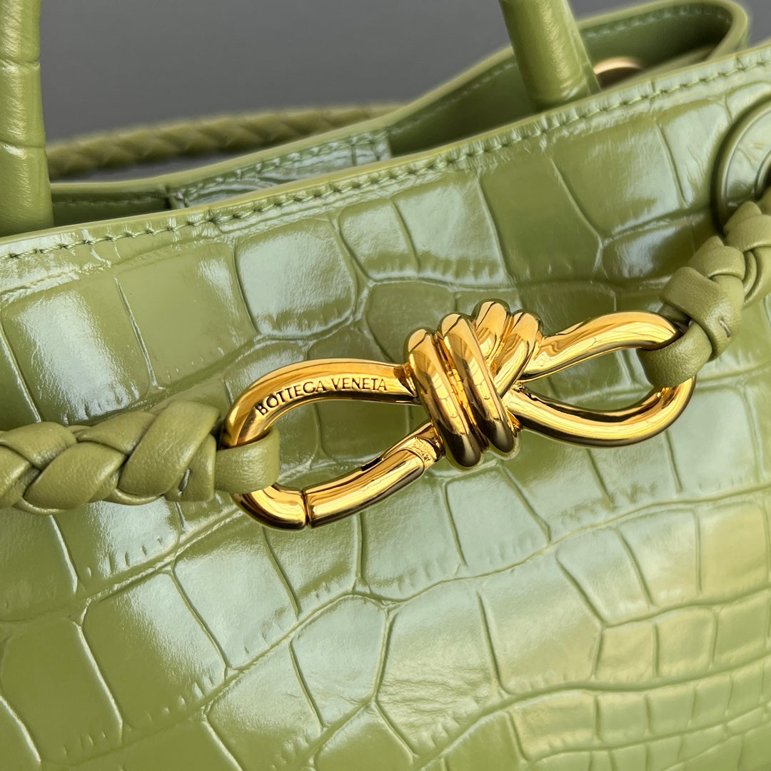 Mini Andiamo Tote Green Crocodile - Level 5