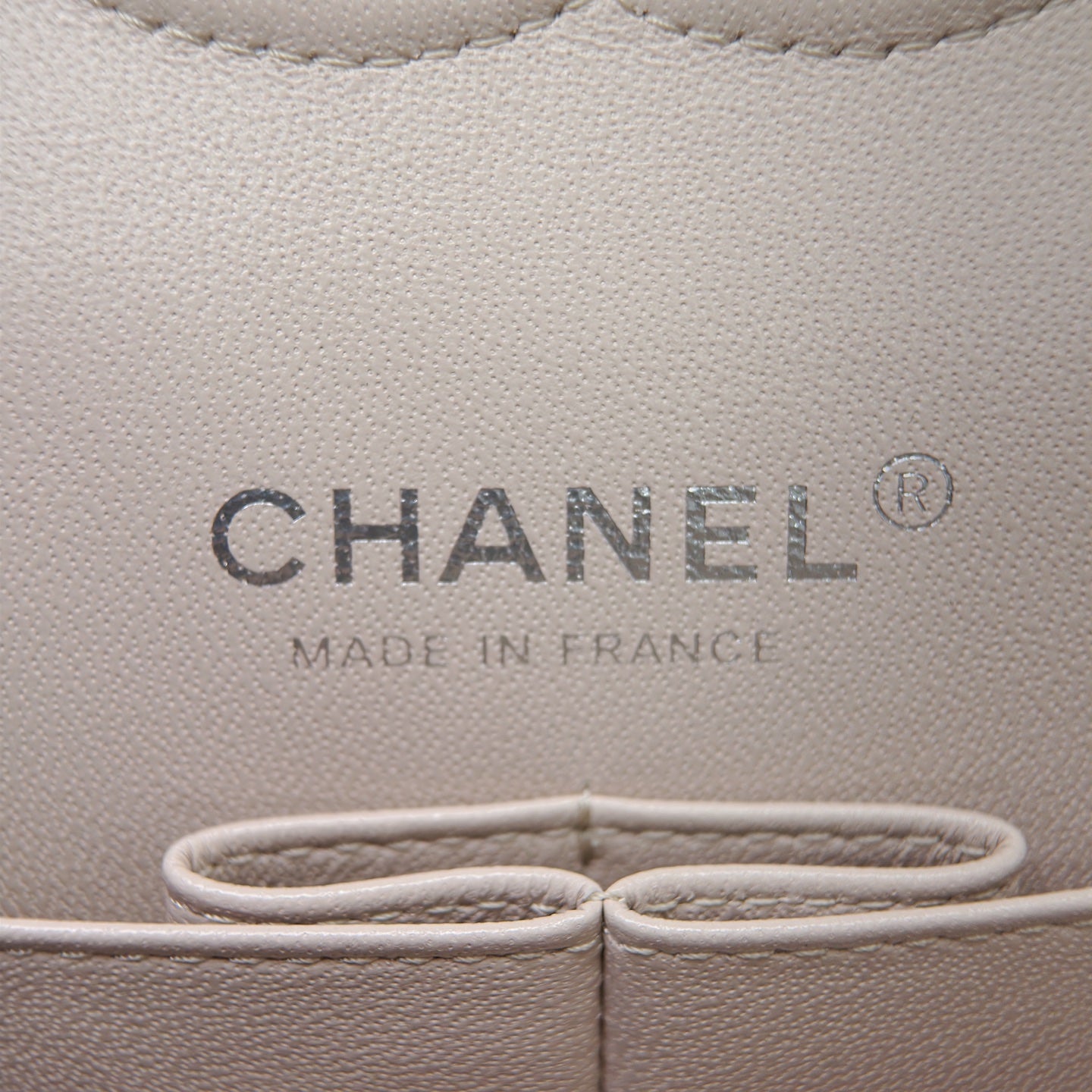 Ivory Caviar Leather Medium Flap Bag - Level X
