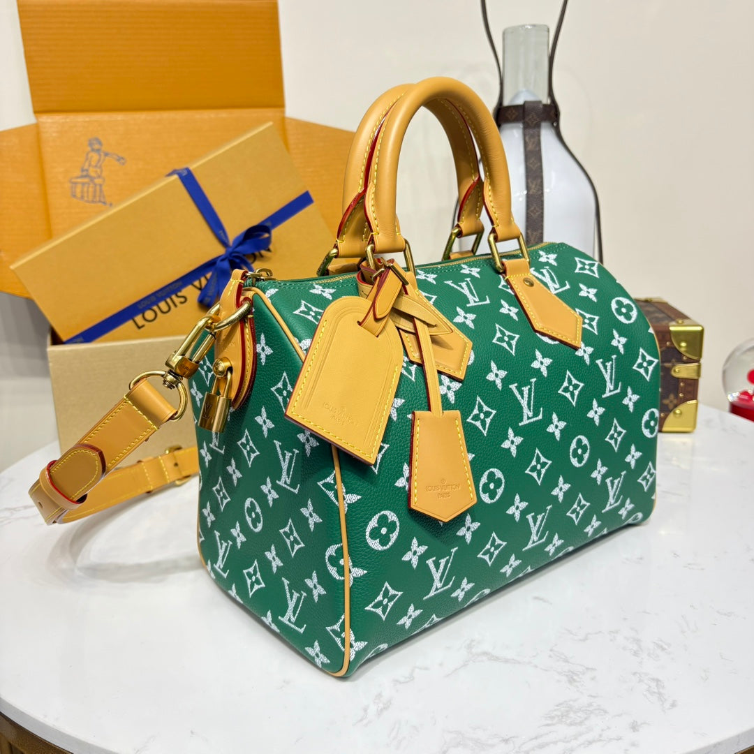 P9 Speedy 30 Bandouliere Green Leather - Level 5