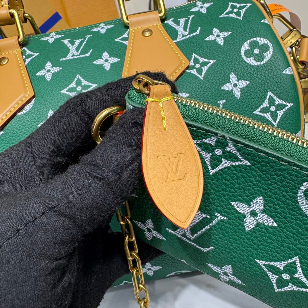 P9 Speedy 30 Bandouliere Green Leather - Level 5