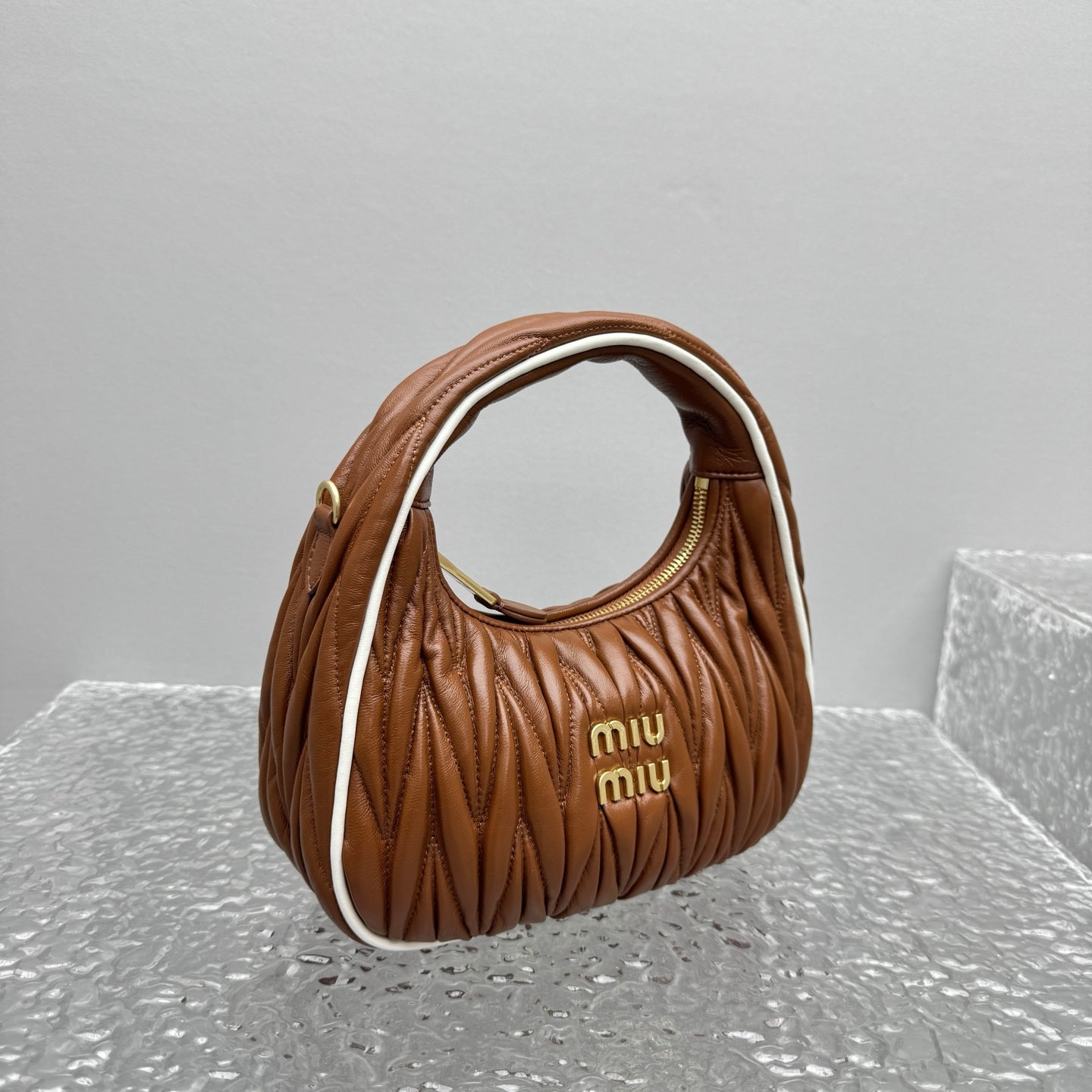 Brown Leather Wander Bag - Level 5