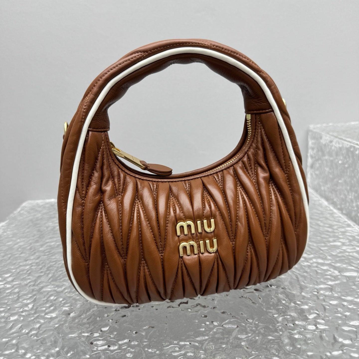 Brown Leather Wander Bag - Level 5