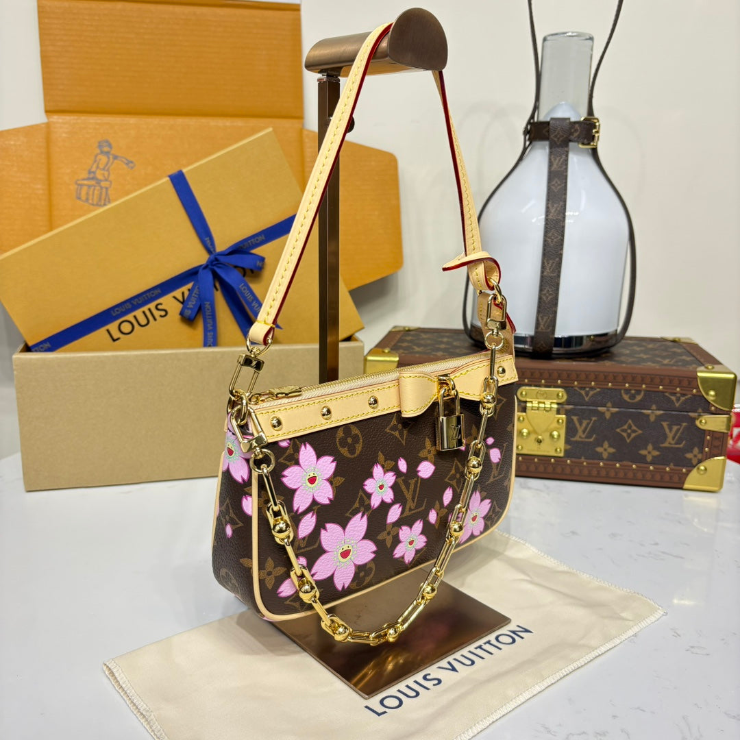 Cherry Blossom Murakami Pochette Accessoires - Level 5