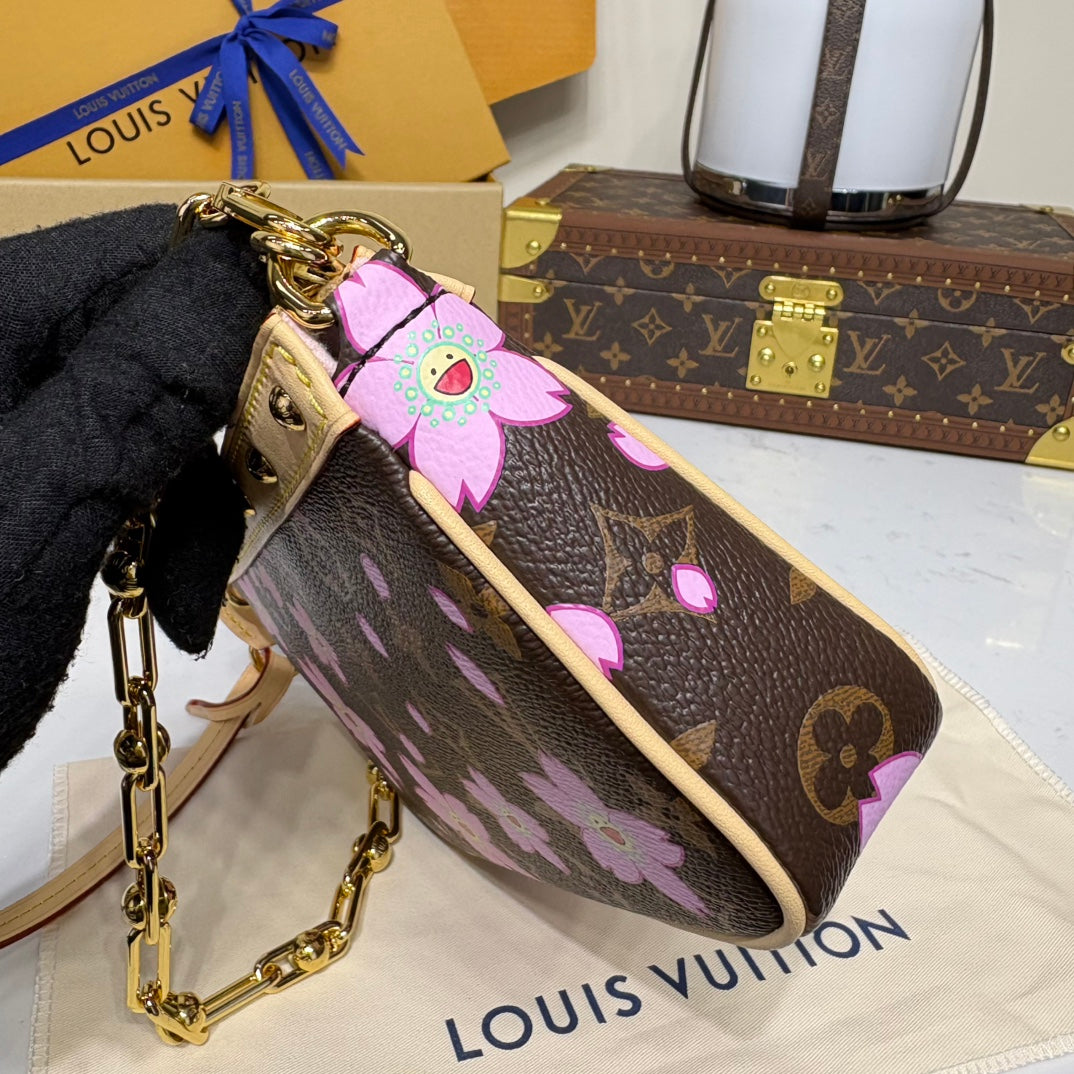 Cherry Blossom Murakami Pochette Accessoires - Level 5