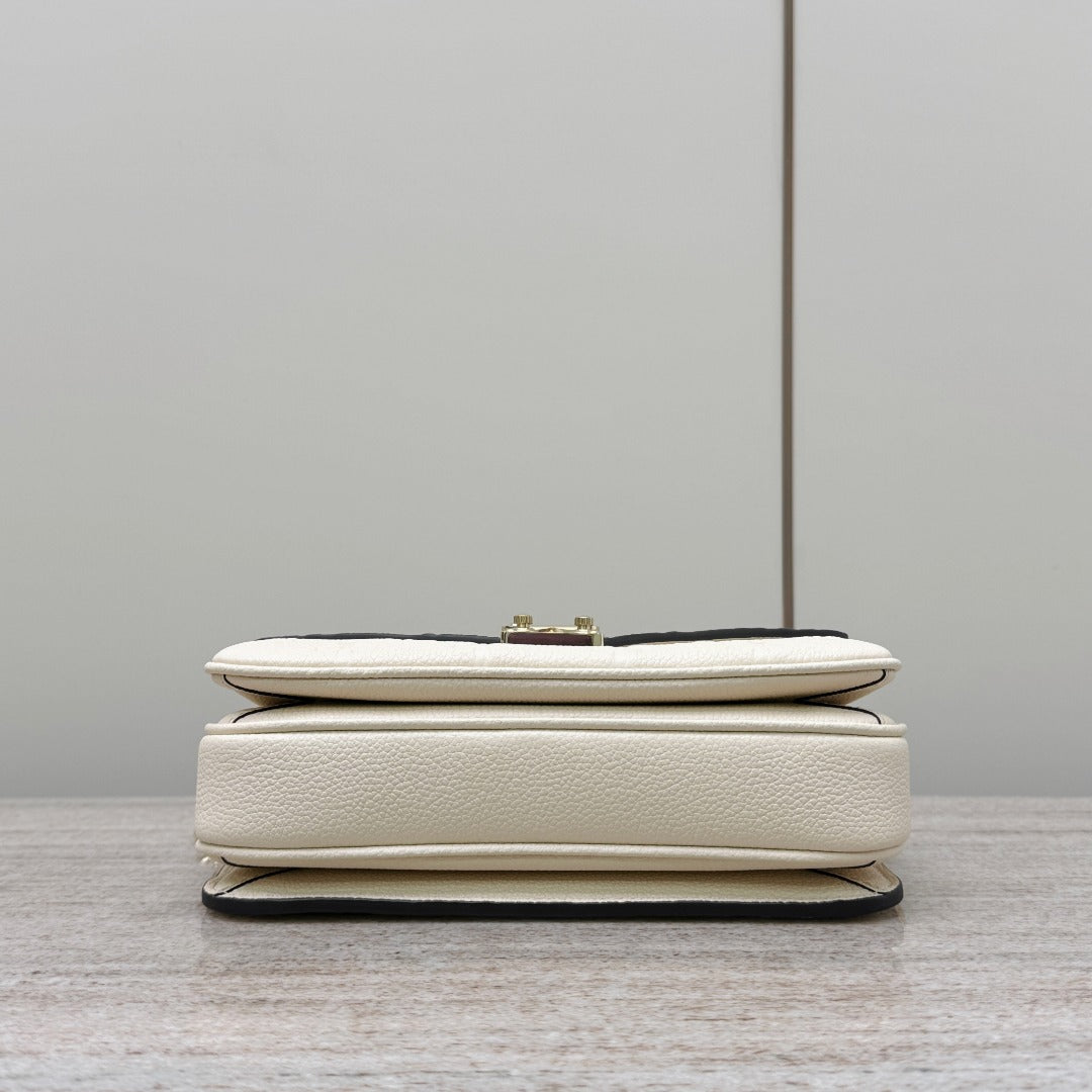 Pochette Metis East West Cream Empreinte Leather - Level X
