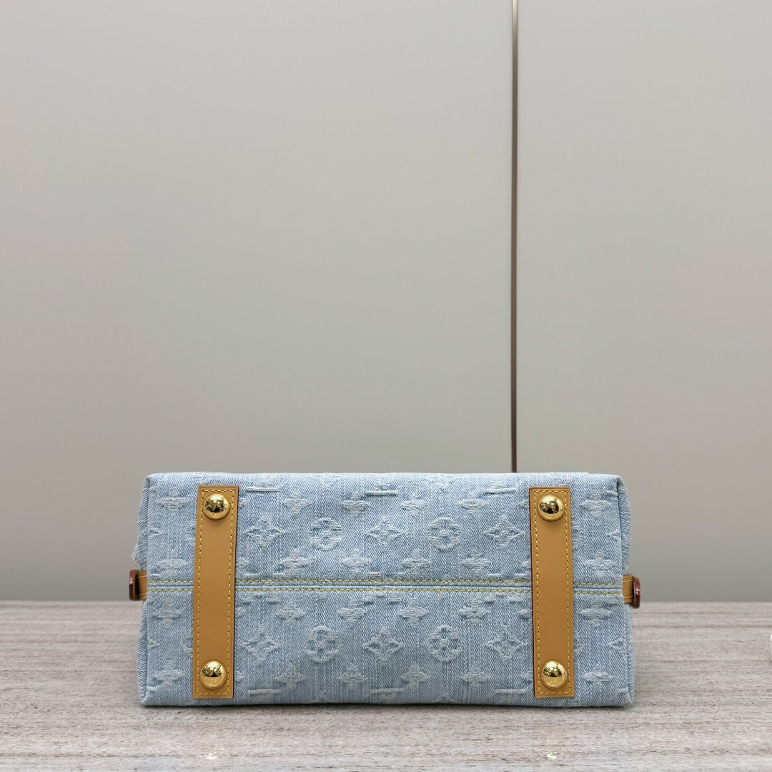 Denim Carryall PM Hobo Bag - Level X