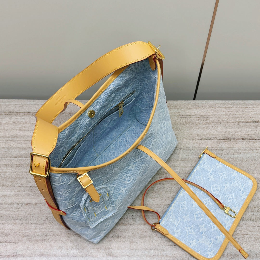 Denim Carryall PM Hobo Bag - Level X
