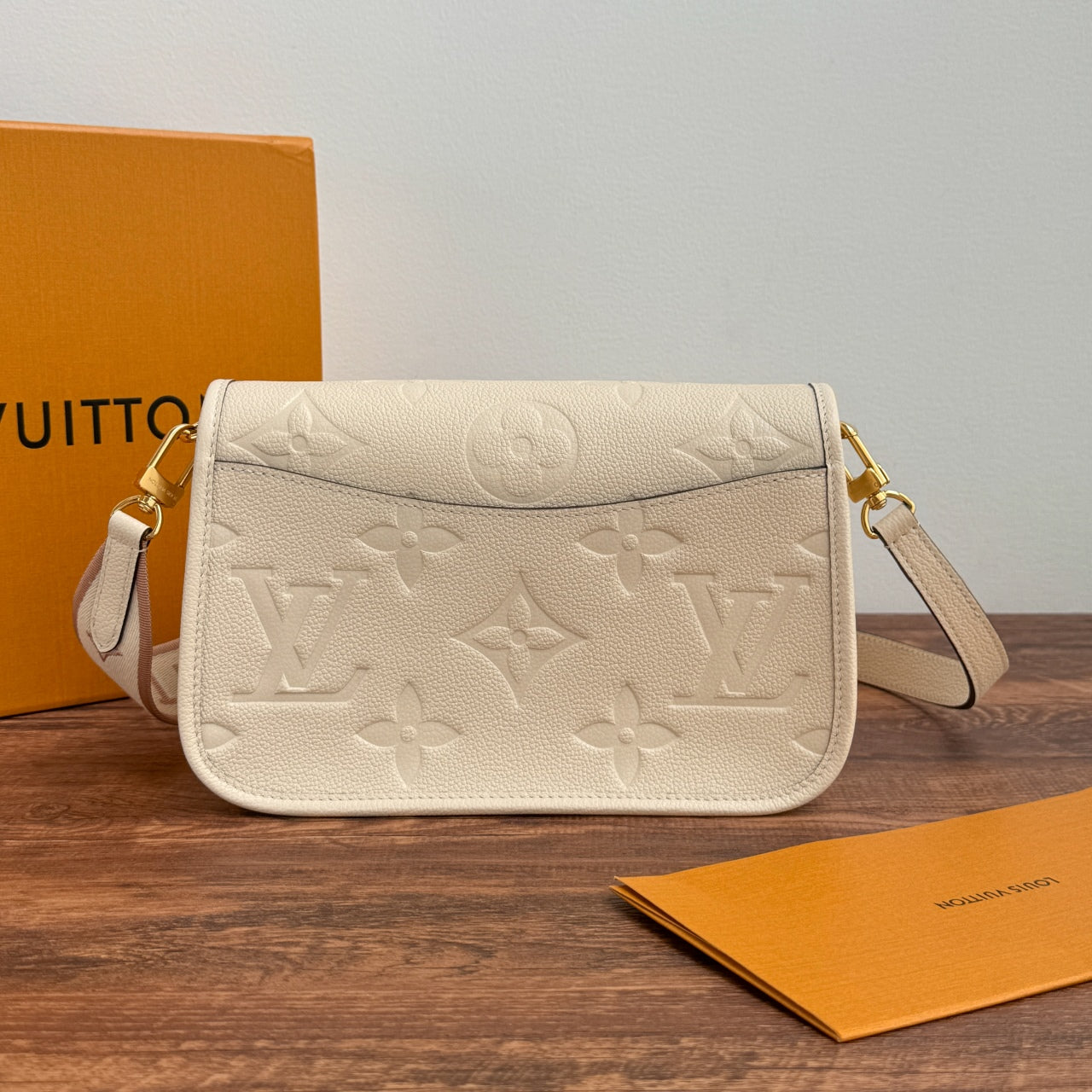 Diane Cream Empreinte Leather LOU - Level 5