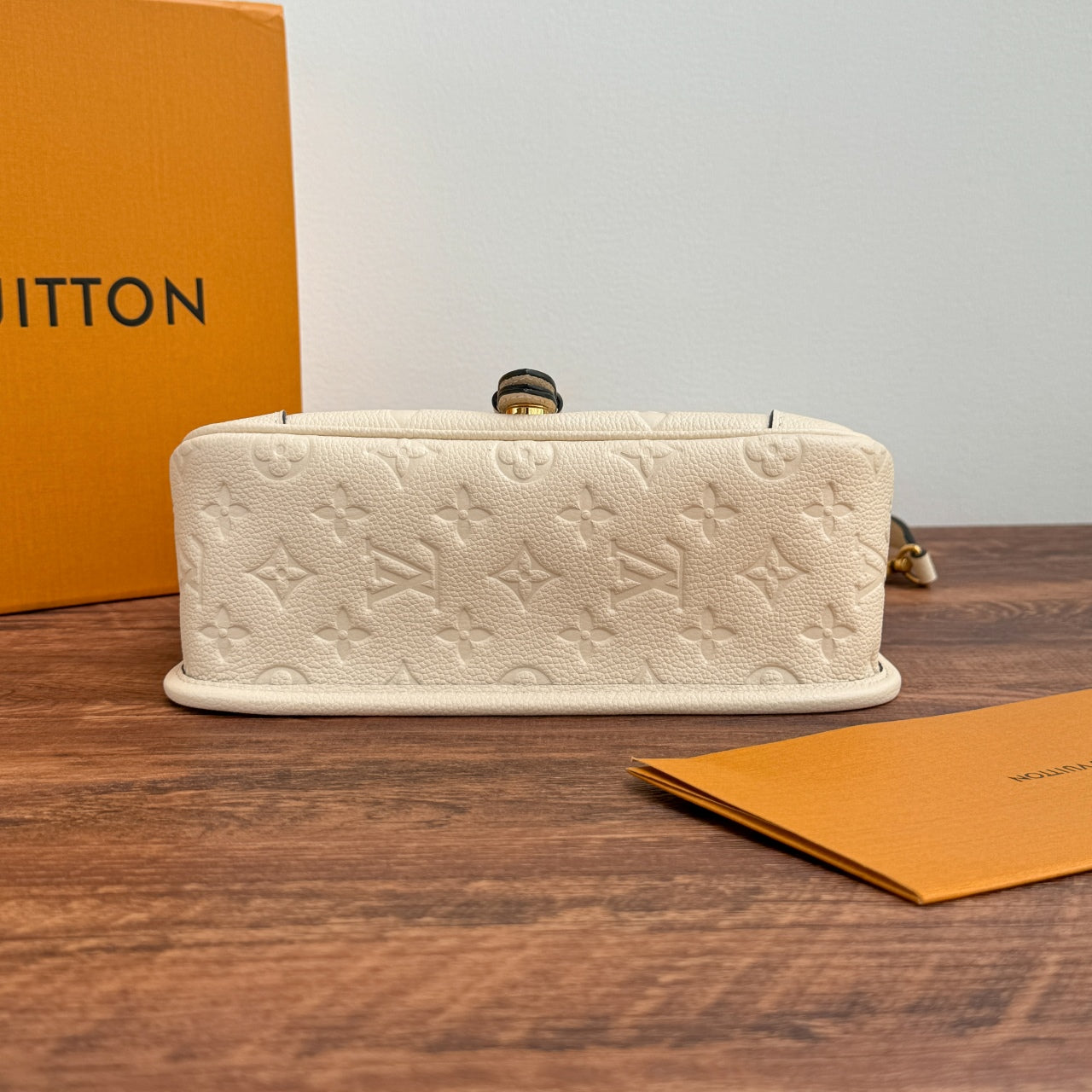 Diane Cream Empreinte Leather LOU - Level 5