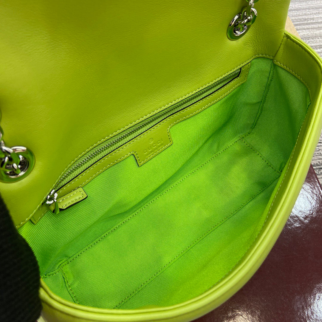 Medium Marmont Bag Bright Green Leather - Level 5