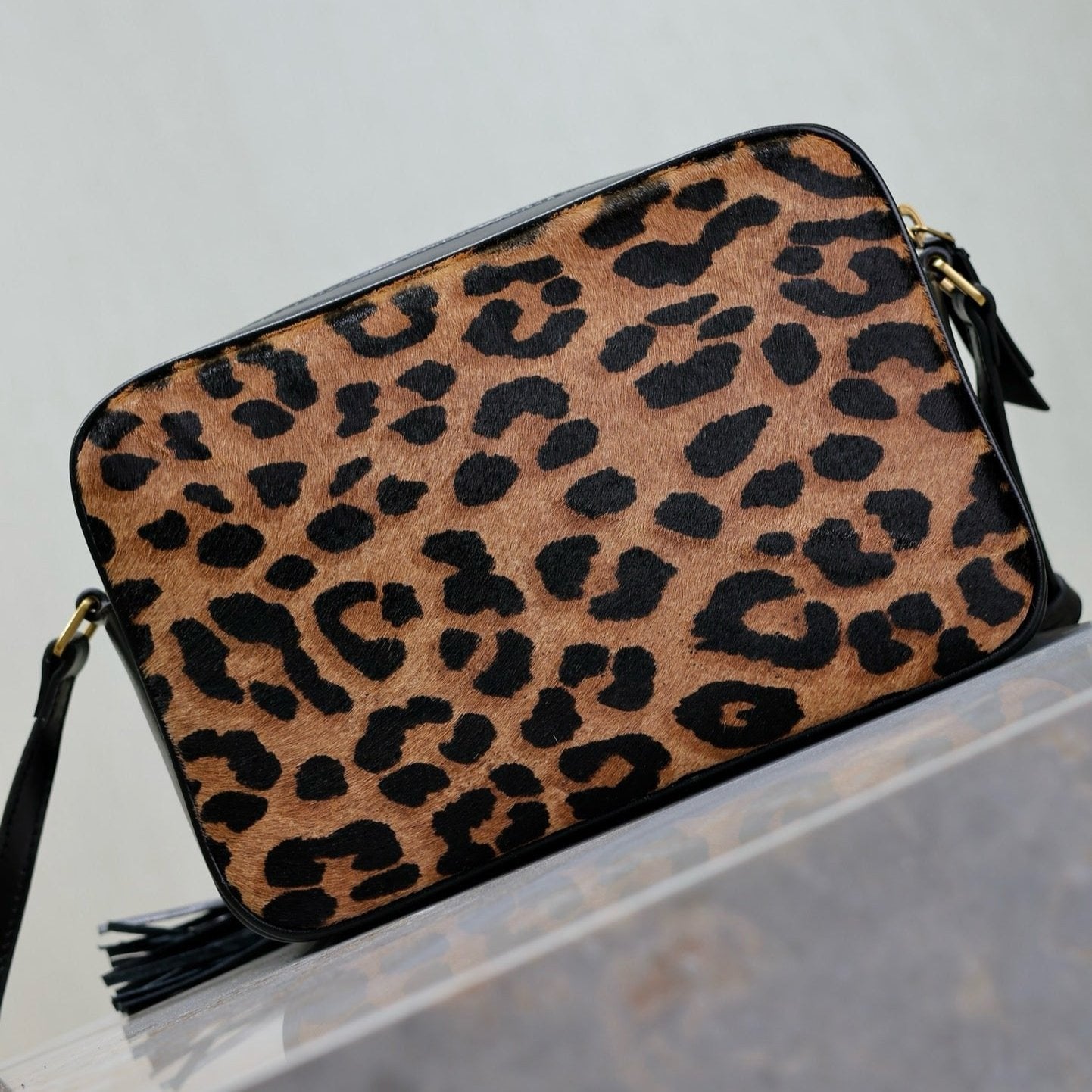 Leopard Lou Camera Bag YLS - Level 5