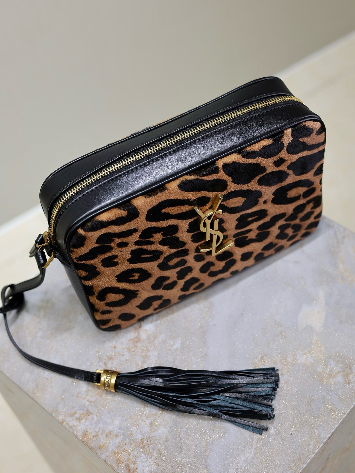 Leopard Lou Camera Bag YLS - Level 5