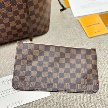 Neverfull MM Brown Damier & Pink - Level 3