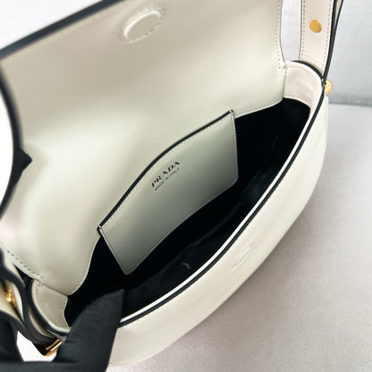 White Leather Arque Shoulder Bag - Level 5