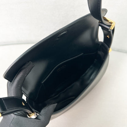Black Leather Arque Shoulder Bag - Level 5