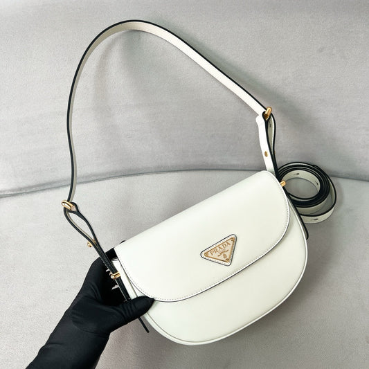 White Leather Arque Shoulder Bag - Level 5