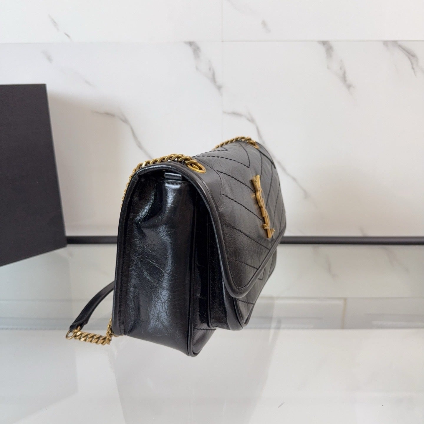 Black Leather Niki Shoulder Bag - Level 5