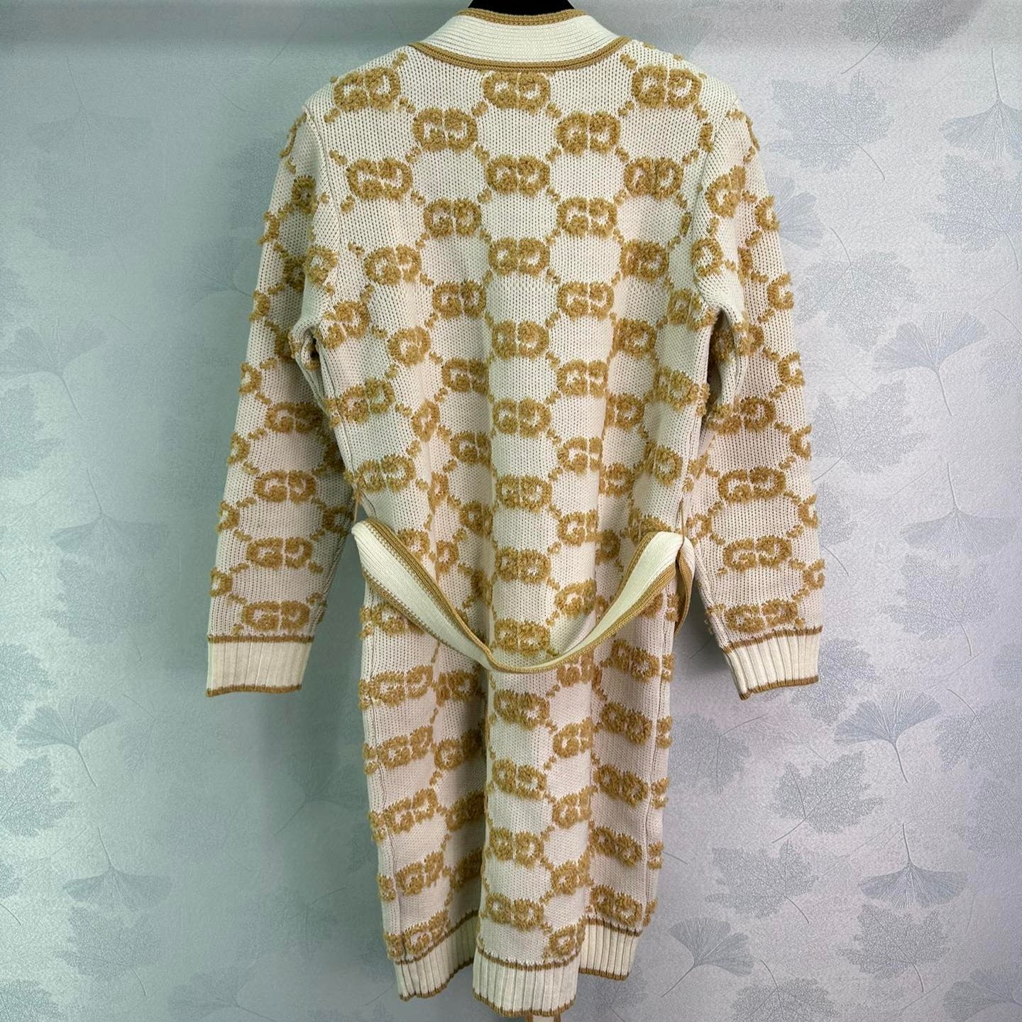 G Long Cardigan Knit Sweater