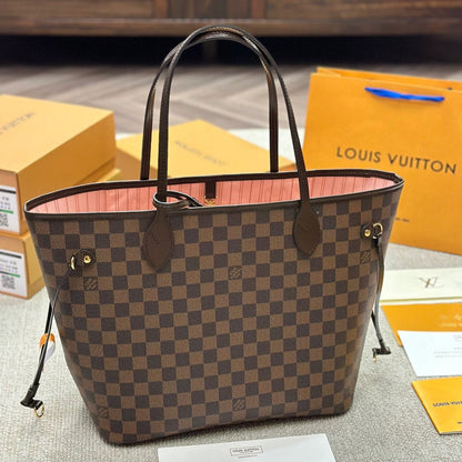 Neverfull MM Brown Damier & Pink - Level 3