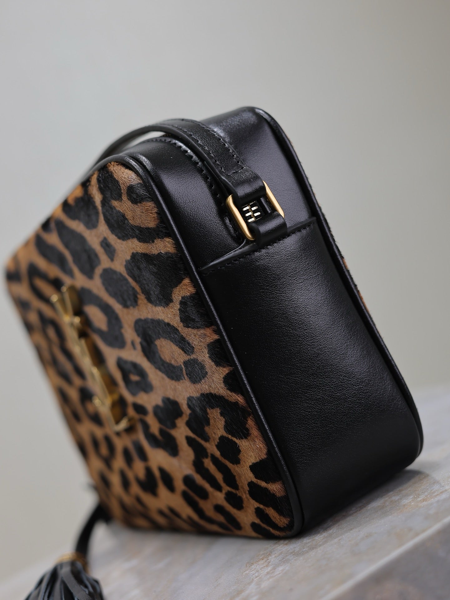 Leopard Lou Camera Bag YLS - Level 5