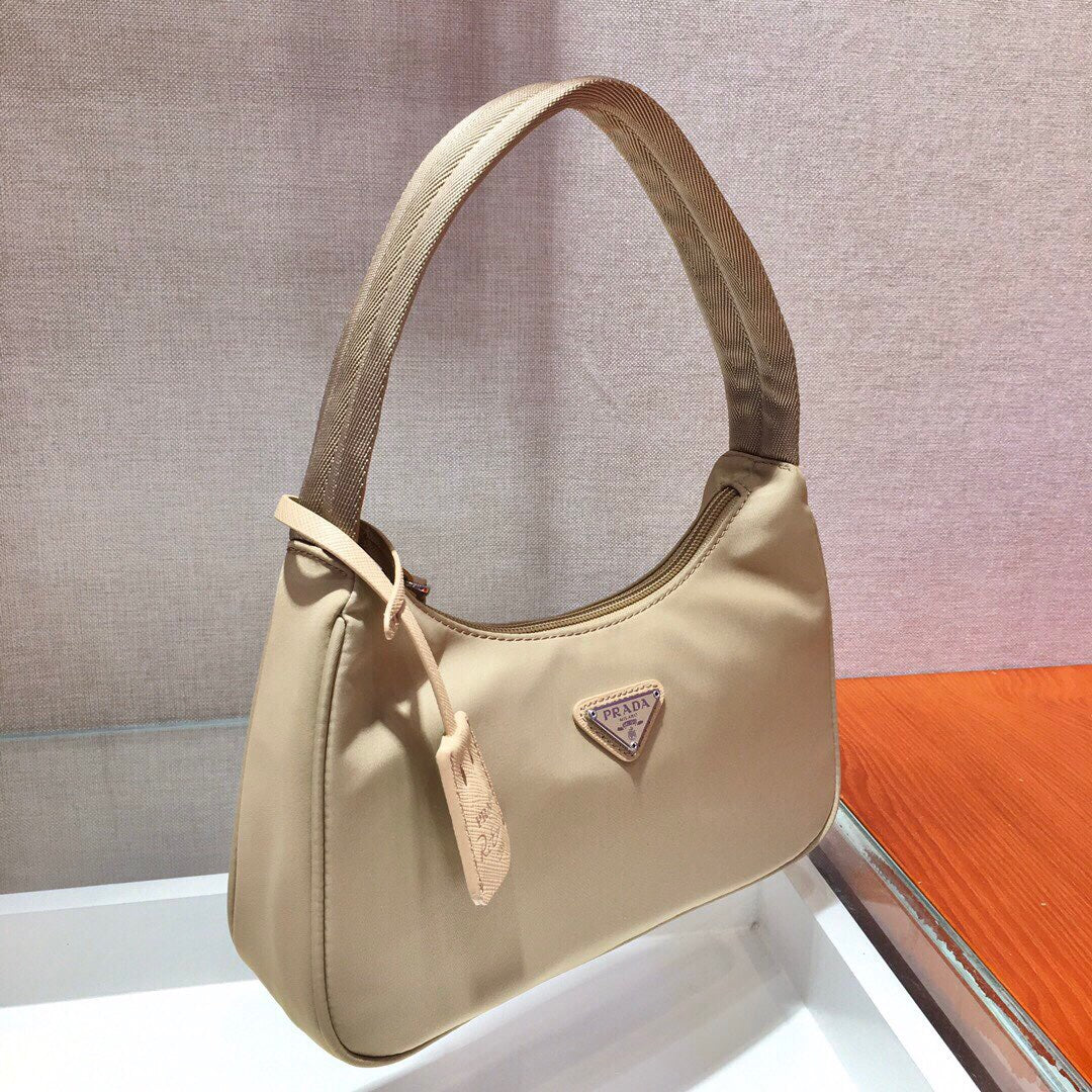 Nylon Re-Edition Hobo Bag Beige PRD - Level 3