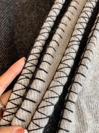 Black Avalon Throw Blanket - Level 5