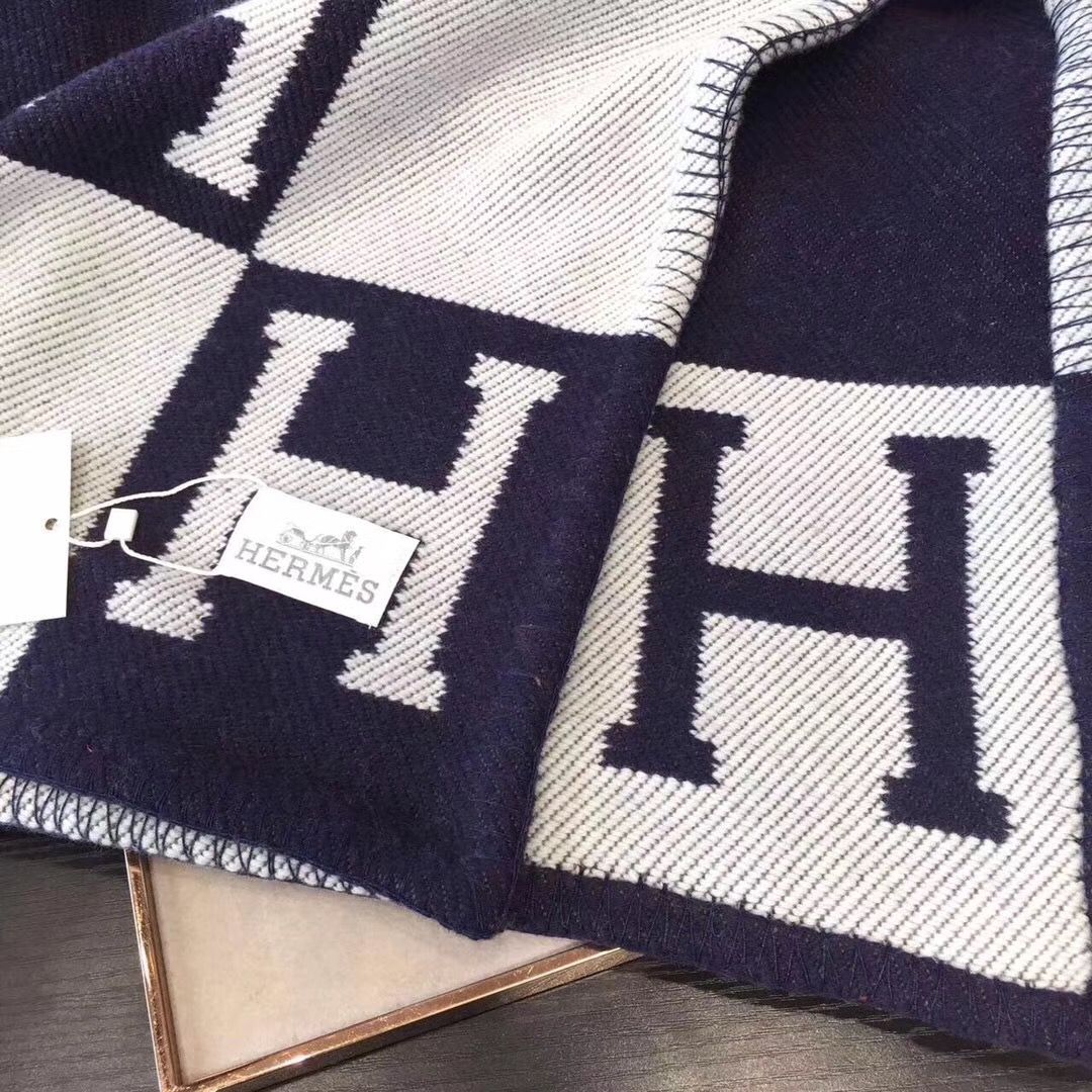Navy Blue Avalon Throw Blanket - Level 5
