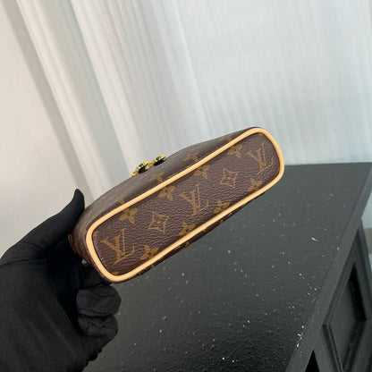 Brown Monogram Nice Beauty - Level 4