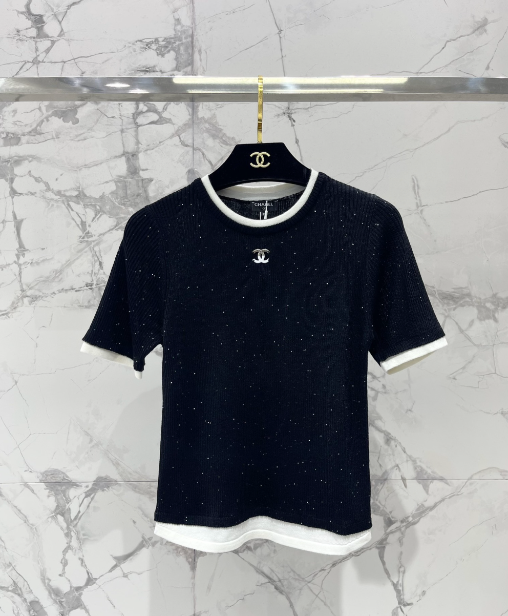 Rhinestone Contrast Knit T Shirt