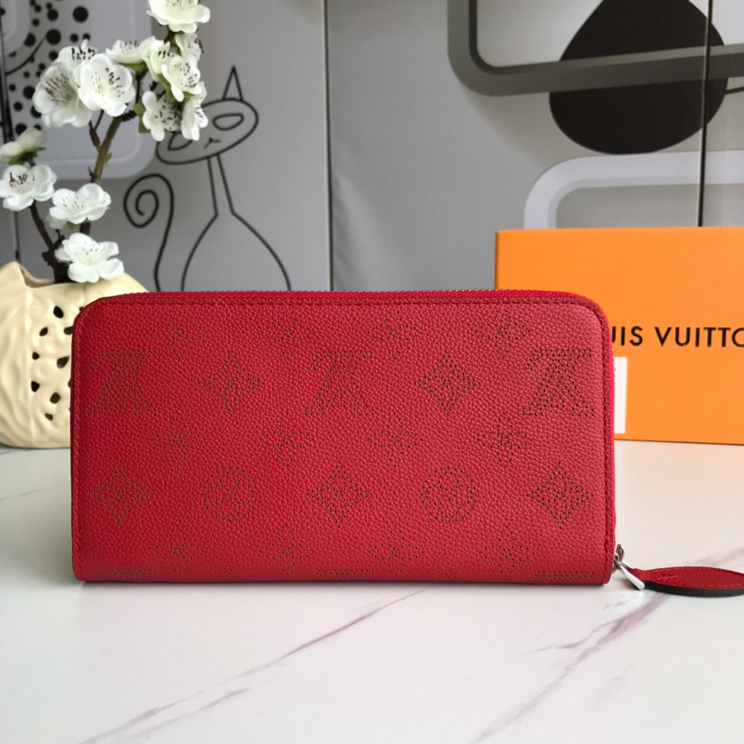 Red Mahina Leather Zippy Wallet LOU - Level 3