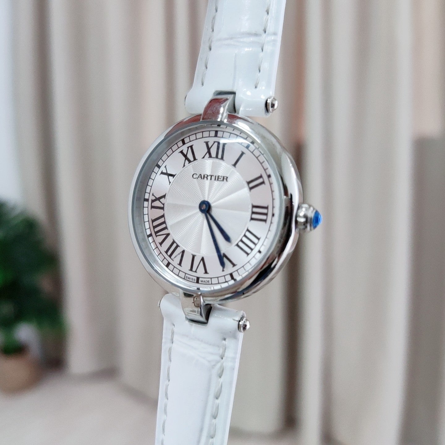 Vendome Ladies White Leather Strap Watch 30mm CTR - Level 3