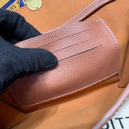 Low Key Wallet On Chain Brown Leather - Level 5