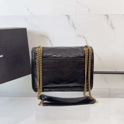 Black Leather Niki Shoulder Bag - Level 5