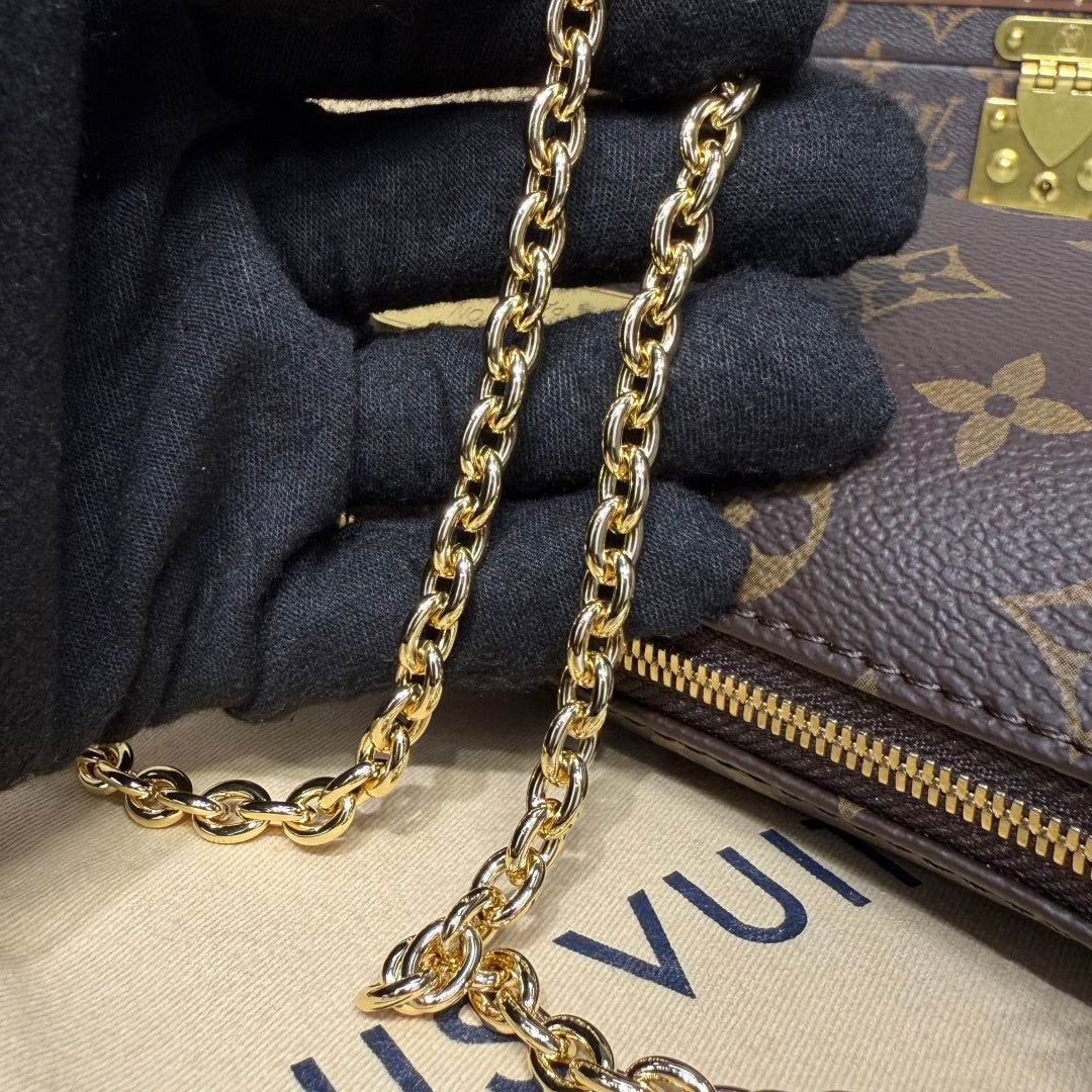 Eva Pochette Brown Mono - Level 5