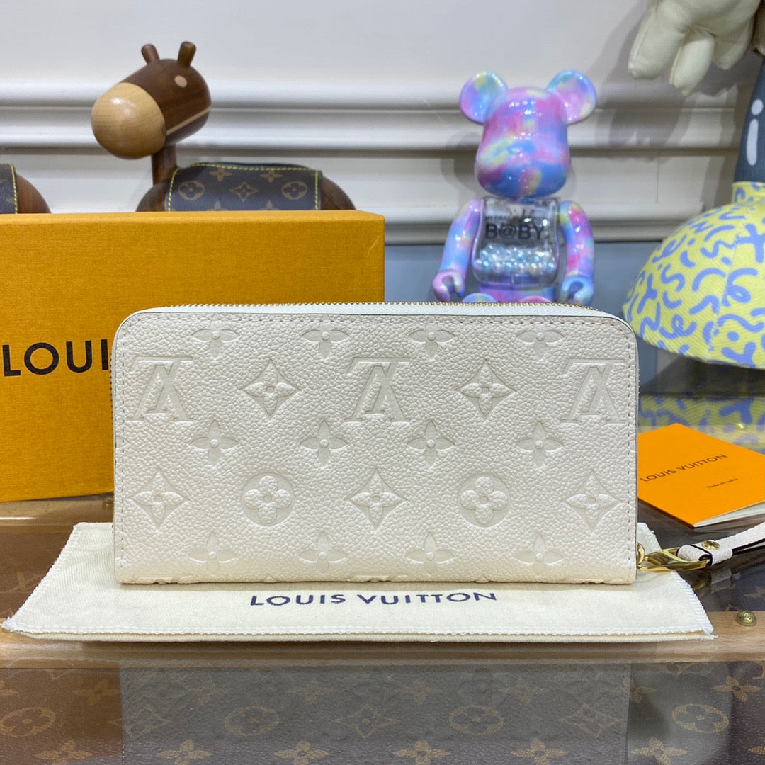 White Empreinte Leather Zippy Wallet LOU - Level 5