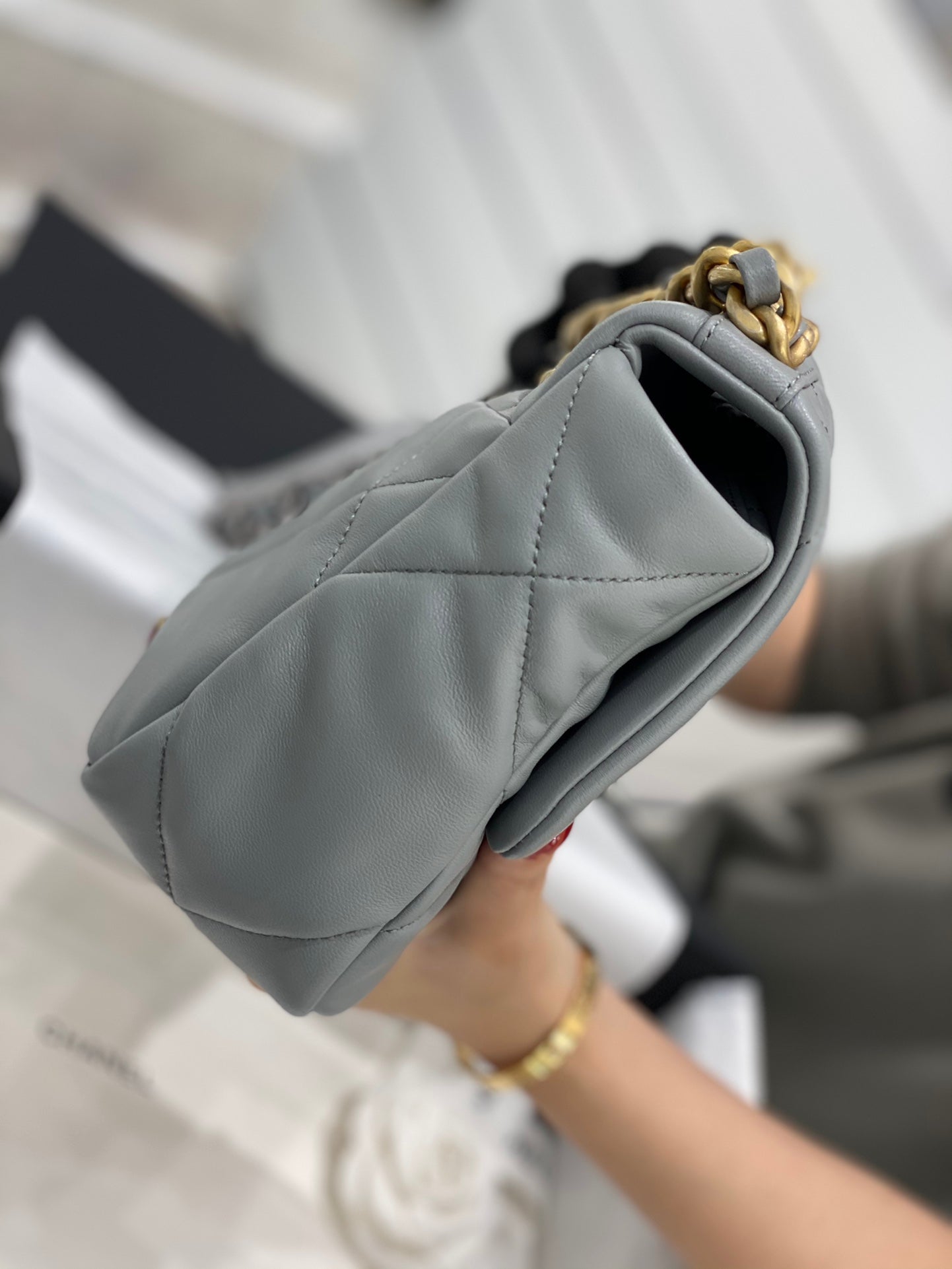 19 Bag Small Grey - Level 5