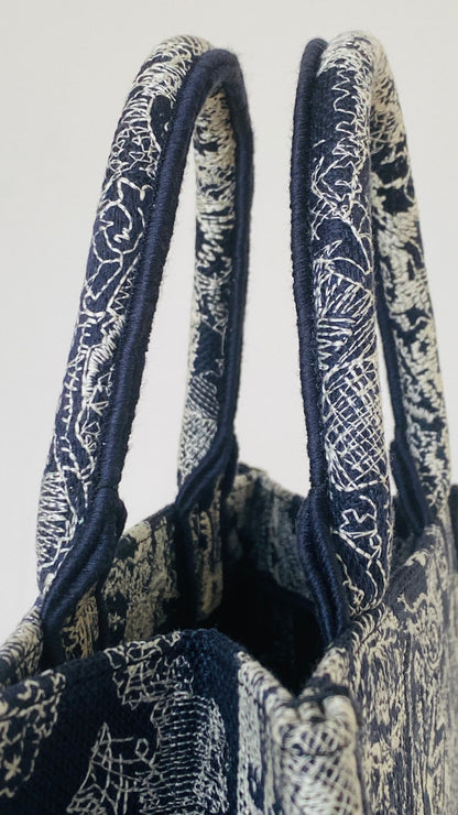 Dark Blue Tiger Embroidered Small Book Tote - Level 5