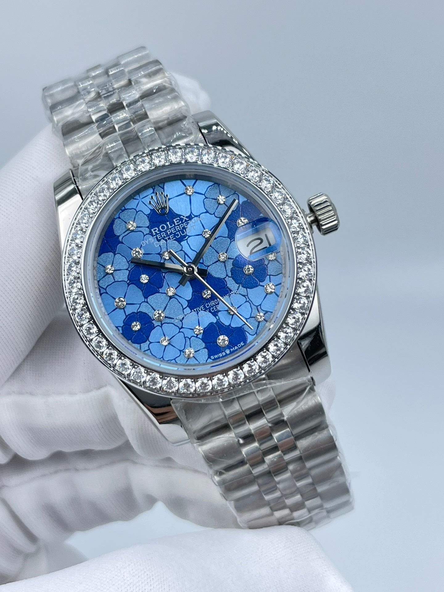 Crystal Bezel Floral Ladies Watch Blue & Silver 31mm RLX - Level 3