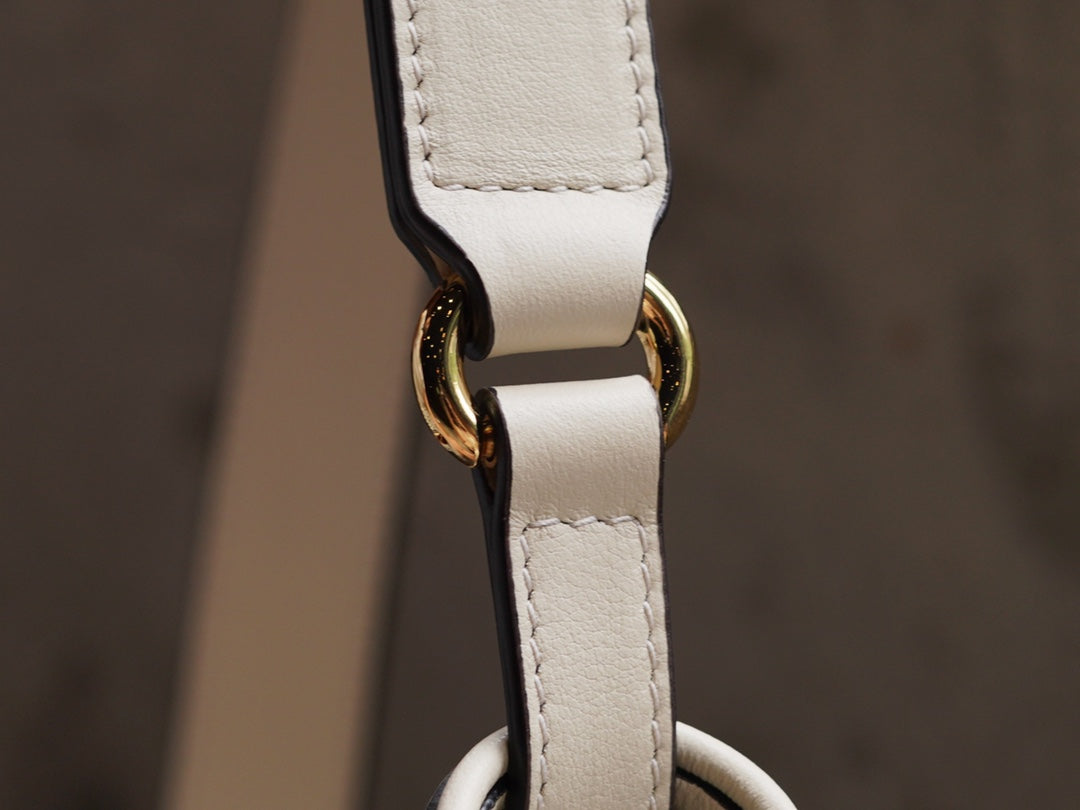 White Leather Blondie Bag - Level 5