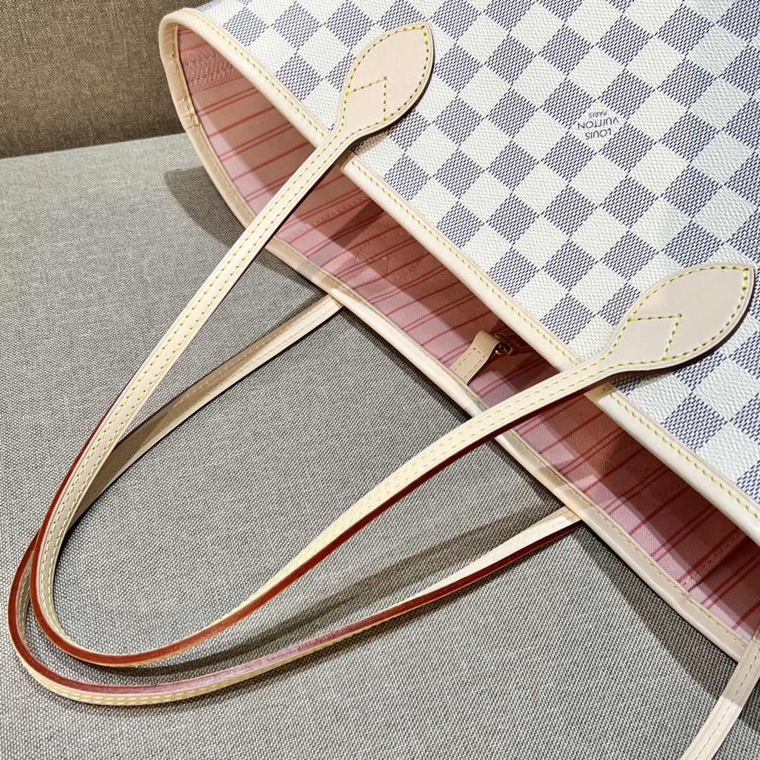 Neverfull MM White Damier & Pink - Level X