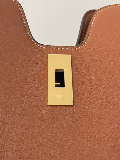 Brown Leather Cabas 16 Tote Bag - Level 5
