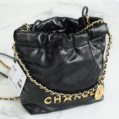 22 Mini Bag Black Lambskin Leather CNL - Level 5