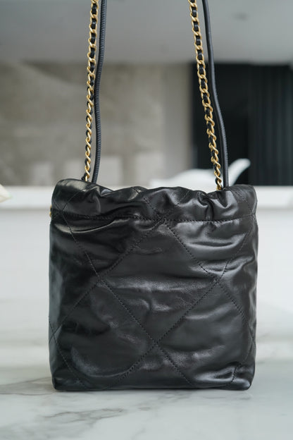 22 Mini Bag Black Lambskin Leather CNL - Level 5