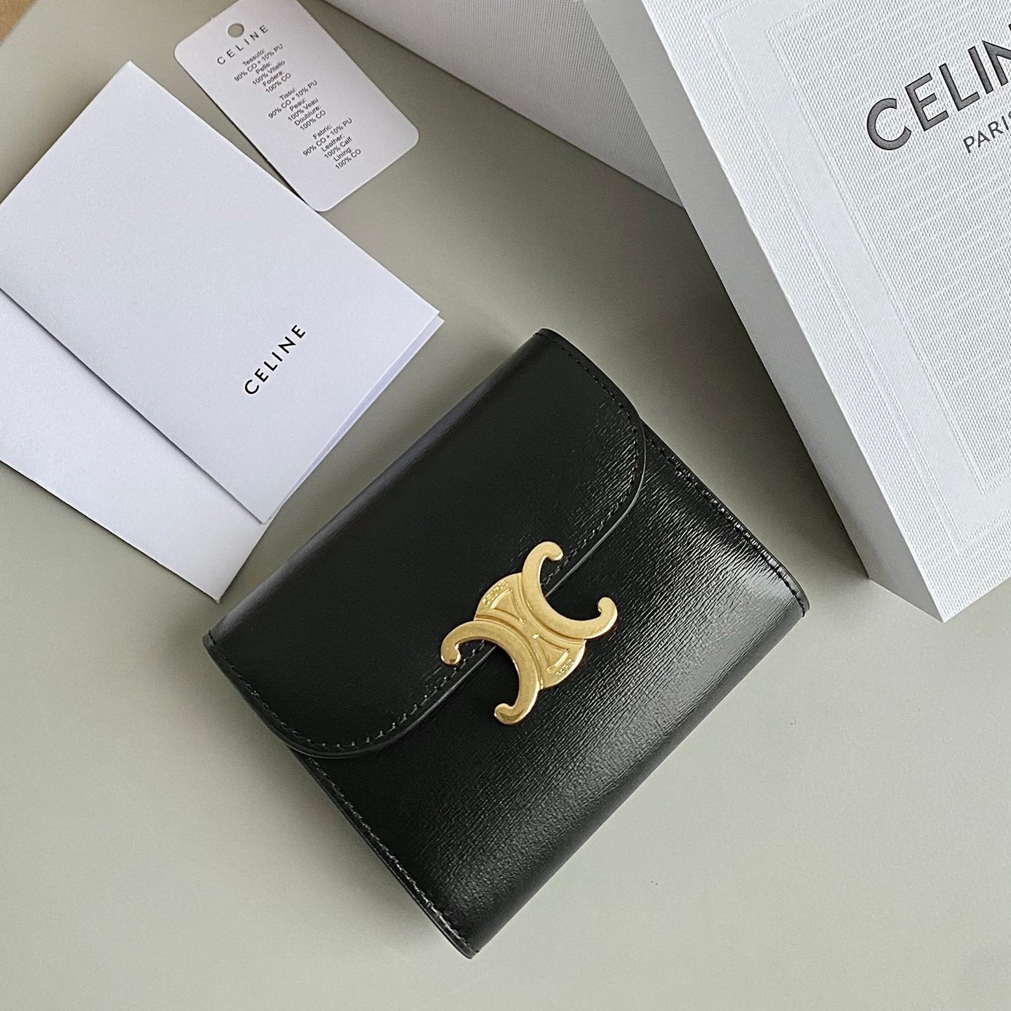 Triomphe Black Leather Small Flap Wallet CEL - Level 5